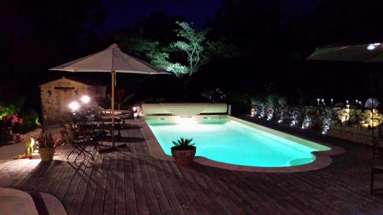 Le Jardin Des Selves Bed & Breakfast Драгинян Екстериор снимка